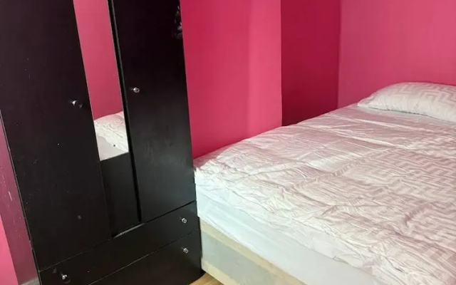 6 Guests - 3 Bedrooms - Close to London Center
