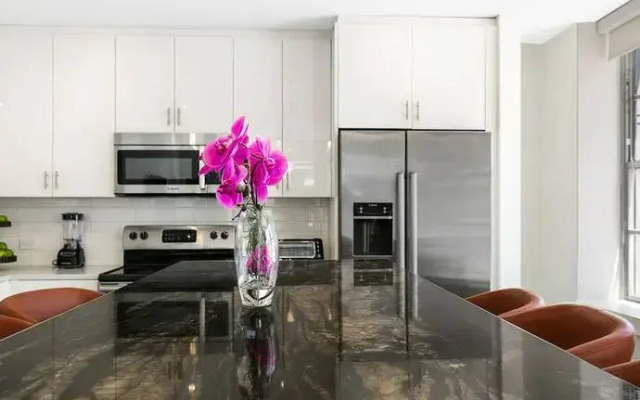 Chic 4BR Condo in California Building