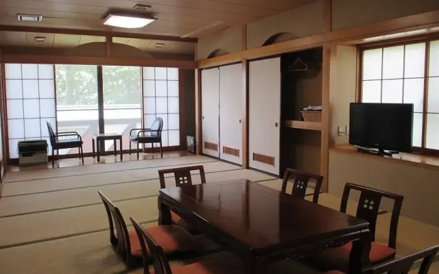 Iwaki No Sato Onigajo