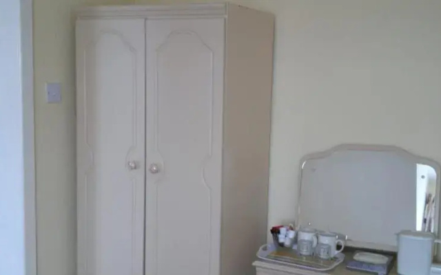 Altazamuth House
