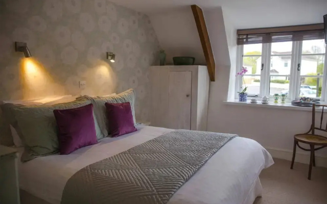 The Cott Inn