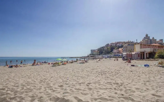 20 metri dal mare