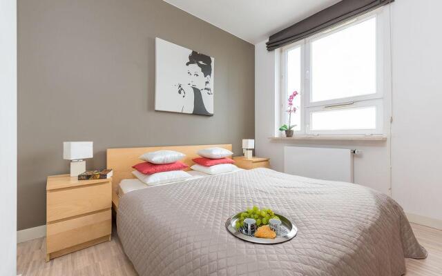 Апартаменты P&O Apartments Arkadia комната для гостей