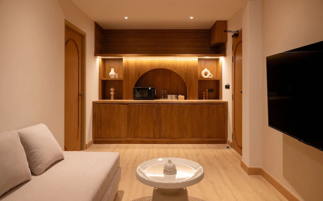Taupe Hotel