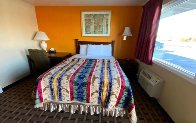 Indian Mound Motel