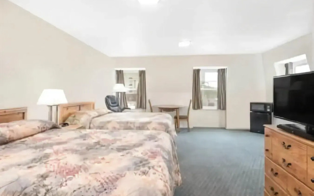 Travelodge by Wyndham New Philadelphia
