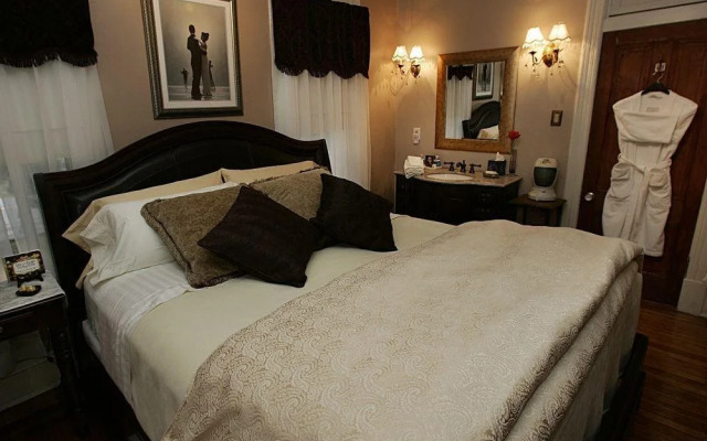 The Magnolia House Inn
