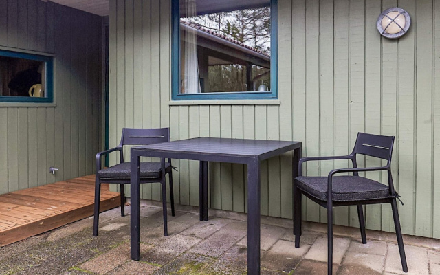 6 Person Holiday Home in Albaek
