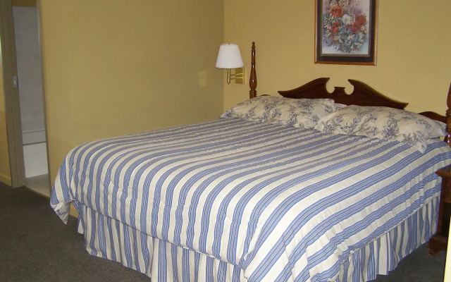 First Western Inn Caseyville