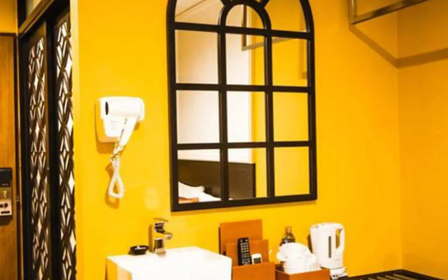 Khaosan Palace Hotel