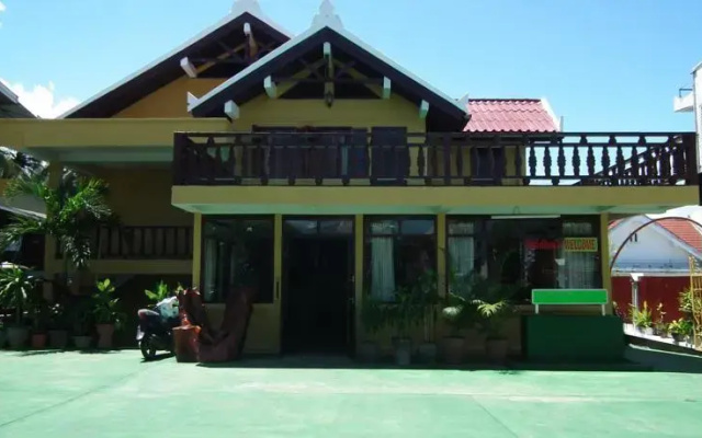 Villa Muang Swa & Night Club