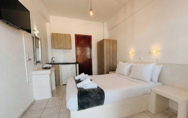 Aegean Nest Studios - Adults only