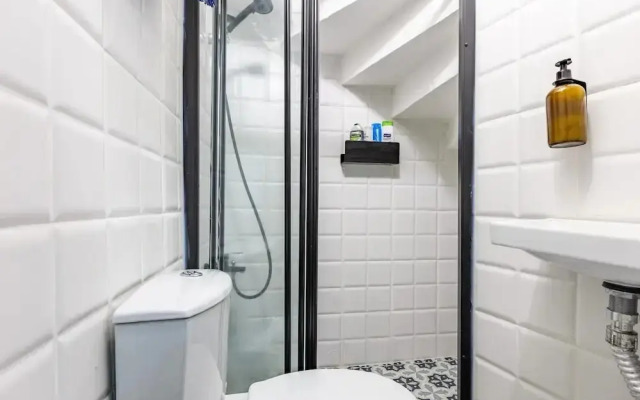 Galata Five Apartment