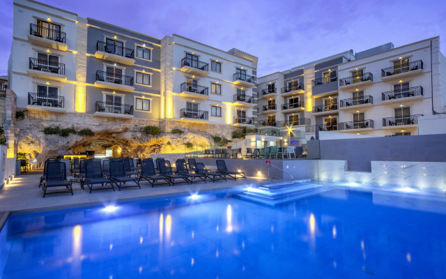 Pergola Hotel & Spa вид на фасад