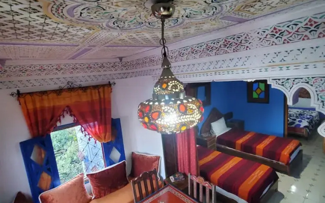 Hotel Blue City