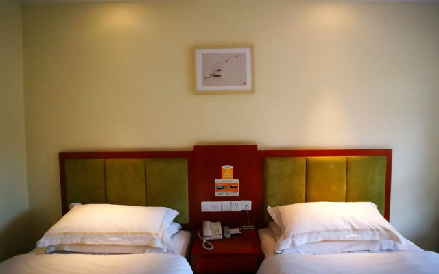 Wuyue Hotel Yangshuo West Street Branch
