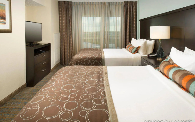 Отель Staybridge Suites Miami Doral Area by IHG