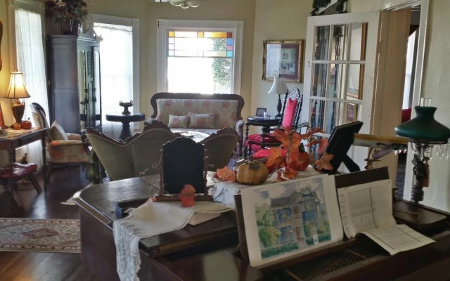 Swann Hotel Bed & Breakfast