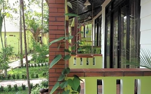 Отель Mai Binh Phuong Bungalow вид на фасад
