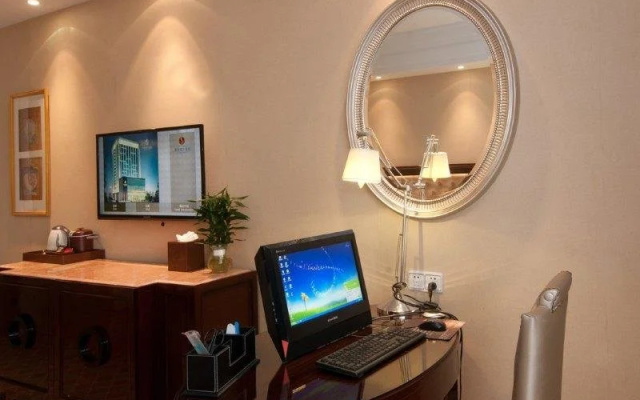 Sandia Hotel