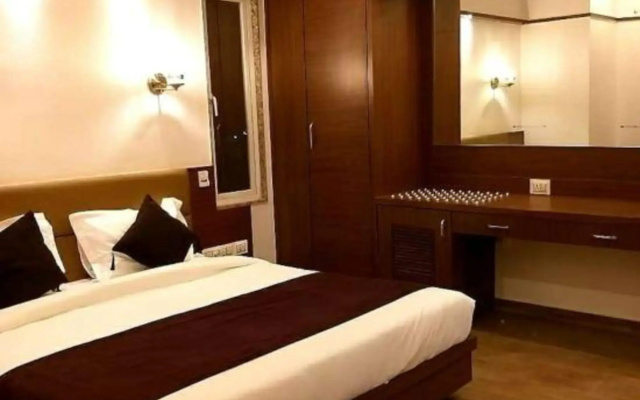 The Grand Imperial Hotel
