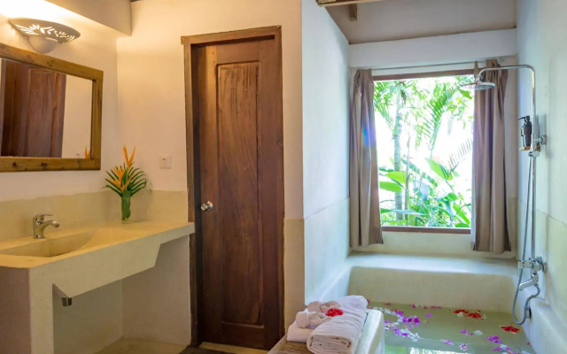 Sambor Village Hotel