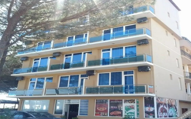 Hotel Fantazia Velipoje