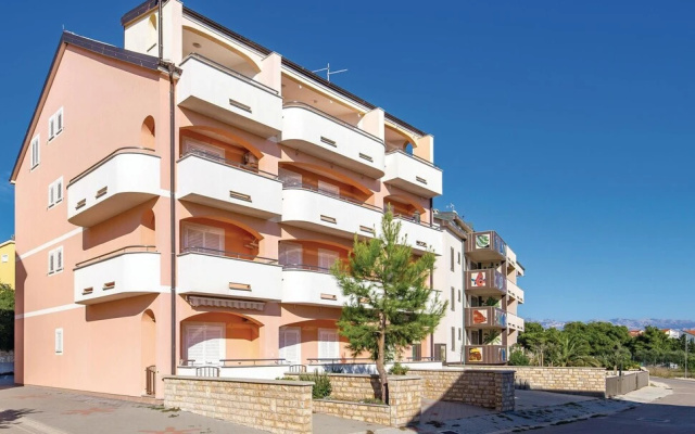 Amazing Apartment in Povljana With 2 Bedrooms