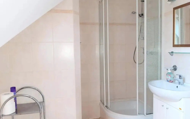 Comfortable Holiday Villa With a Private Garden