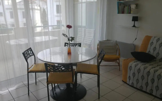 Studio Ideal Couple 2 Enfants, Bien Situe, Calme