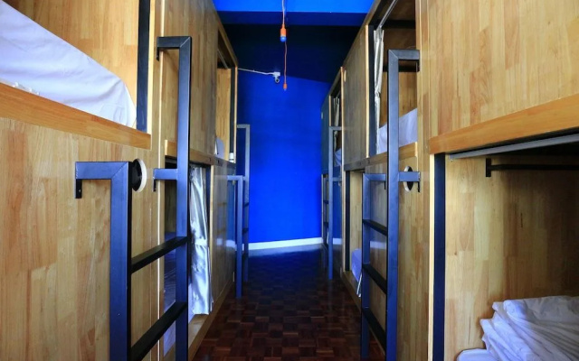 Aeou Hostel & Coffee - Adults Only