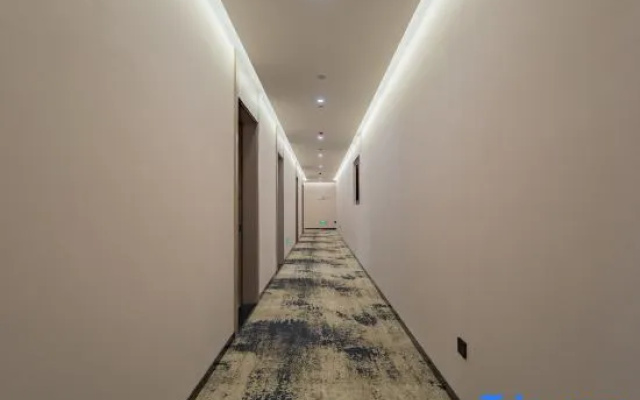Starway Hotel (Tianjin Beichen Yixingbu Subway Station)