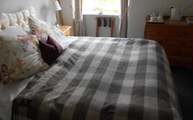 Roseneath Guest House