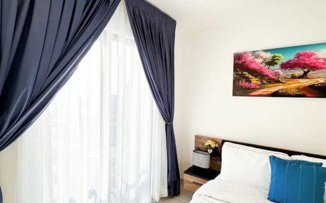 Loxwood Apartment