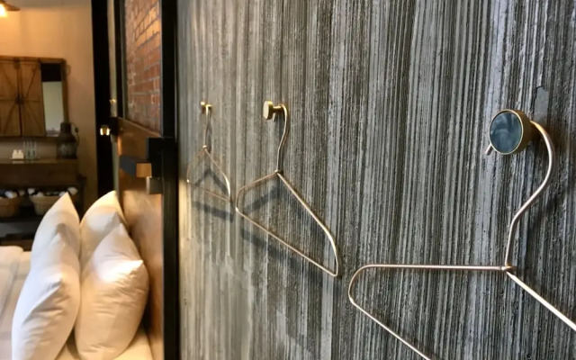 28 The Loft