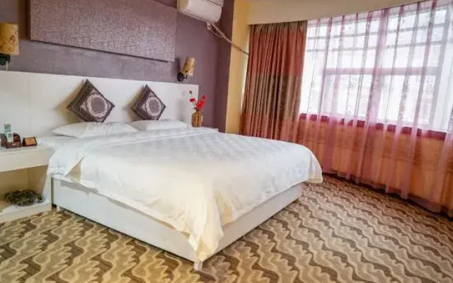 Zhongtian Hotel (Baise High-speed Railway Station Branch)