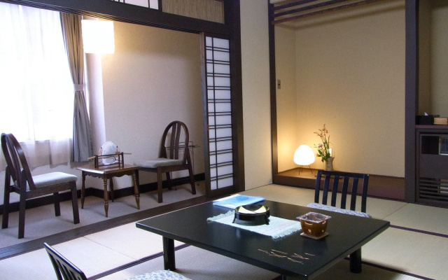 Shouhakutei Azumaso