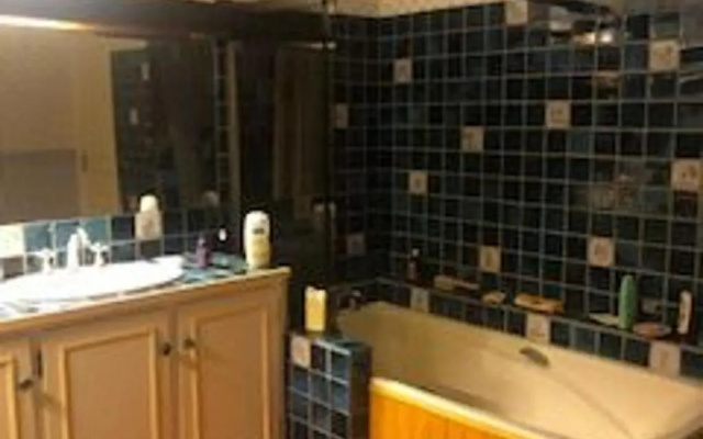 Gite Le Lude, 6 pièces, 15 personnes - FR-1-410-307