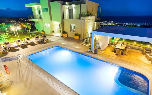 Villa Constandinos