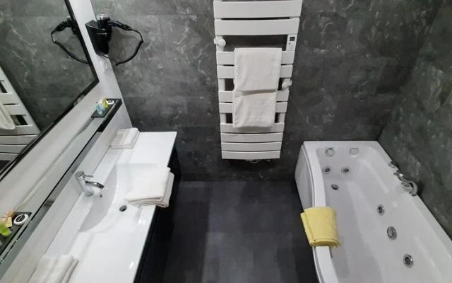 B&B Kassanos Lyas