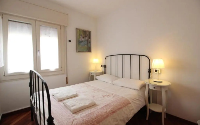 CASA-MIA Apartment