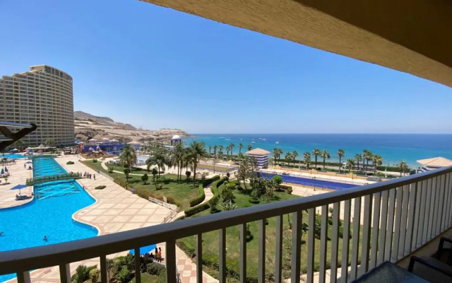 Private Chalet in Porto Sokhna Pyramids