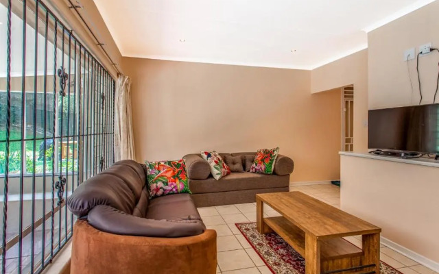 Chalet 5 Cosmos