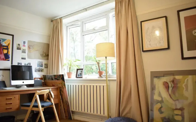 2 Bedroom Apartment in West London