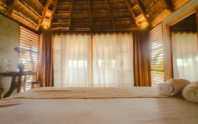 Cabañas Playa Condesa Tulum