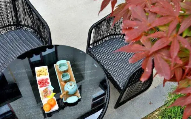 Wuzhen Courtyard Homestay