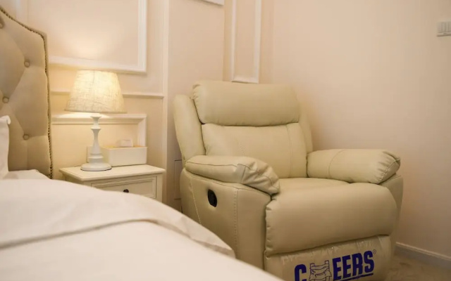 Miwei Light Luxury Aparthotel