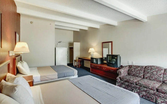 Red Carpet Inn