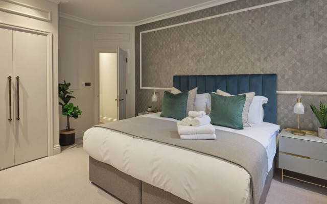 Mayfair Darley House by Viridian Apartments