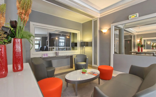 Timhotel Opera Blanche Fontaine
